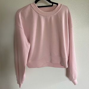 Perfectly Oversized Crop Crew